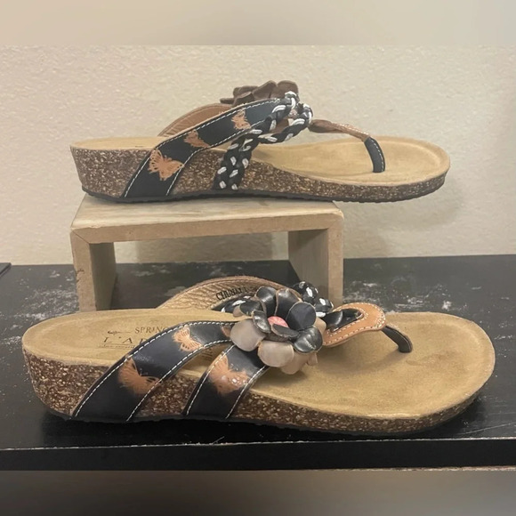 Shoes - L'Artiste By Spring Step Chunali Wedge Sandal Size 36 US 5.5-6 Leather